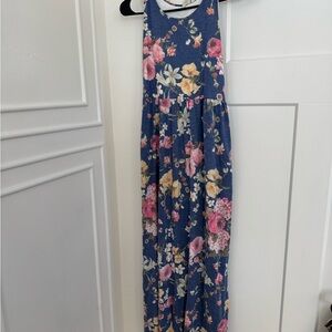 Floral Sleeveless Maxi Dress
